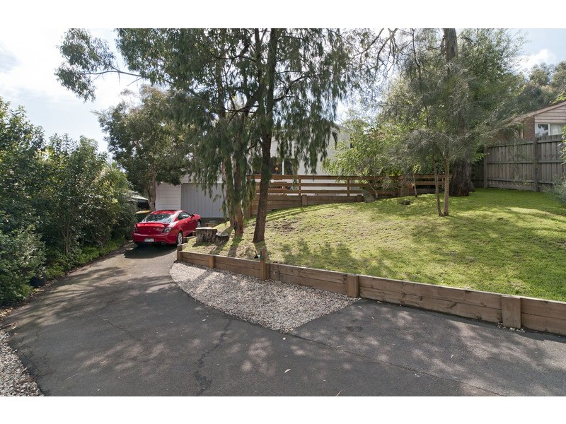 7 Summit Road, Lilydale VIC 3140