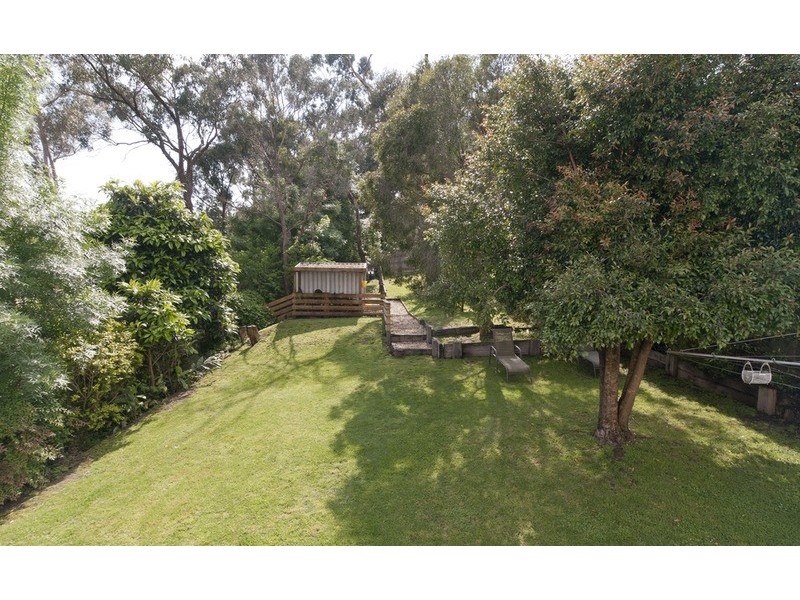 7 Summit Road, Lilydale VIC 3140
