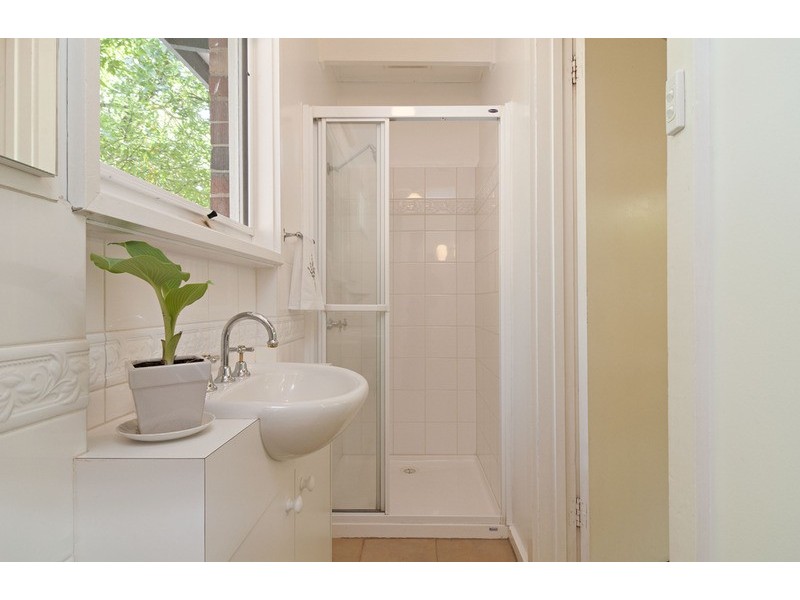 15 Burton  Road, Lilydale VIC 3140