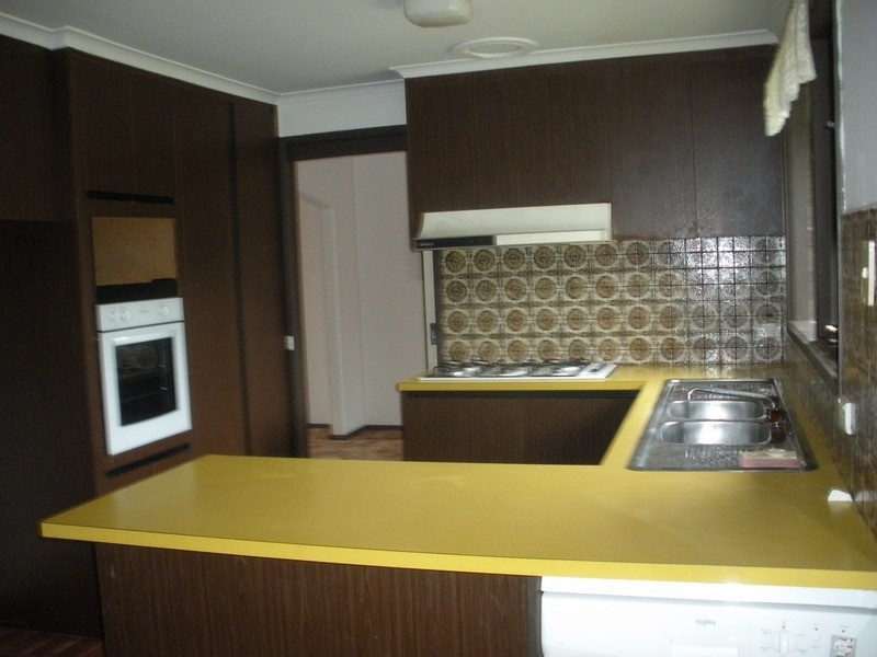 10 Greenglades Court, Wandin North VIC 3139