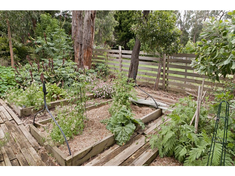 101 Commercial Road, Mount Evelyn VIC 3796