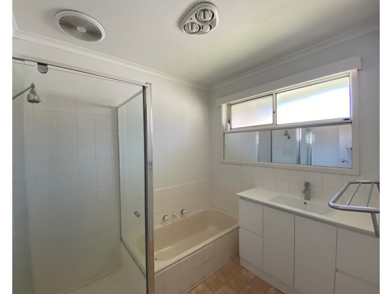 56 Ross Pincott Drive, Mooroolbark VIC 3138