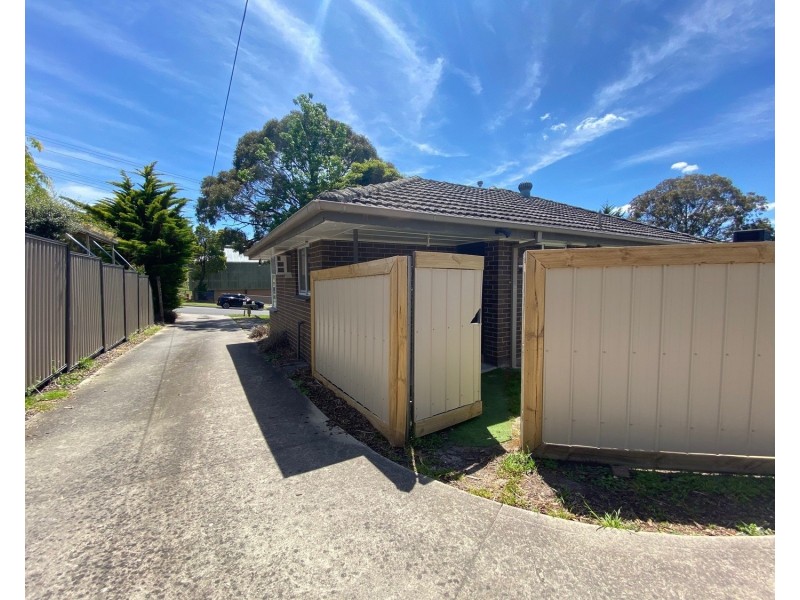 56 Ross Pincott Drive, Mooroolbark VIC 3138