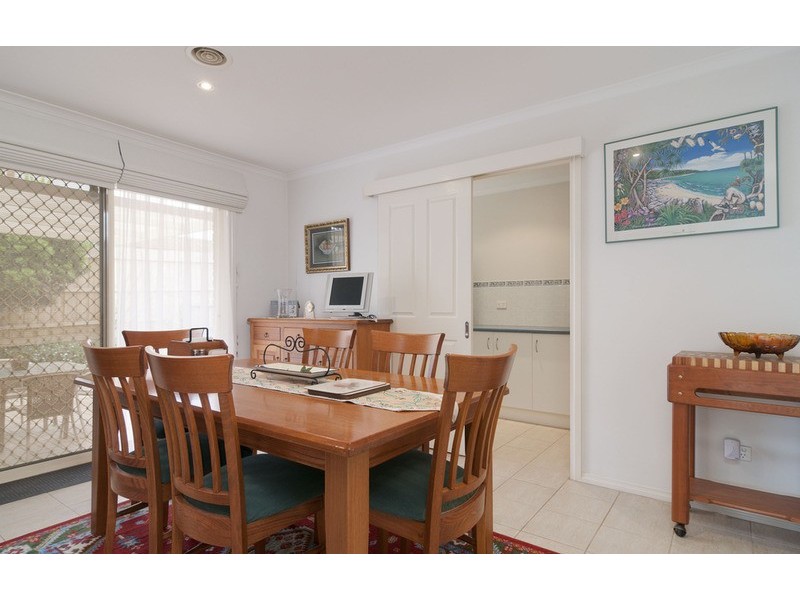 1/58 Maroondah  Highway, Croydon VIC 3136