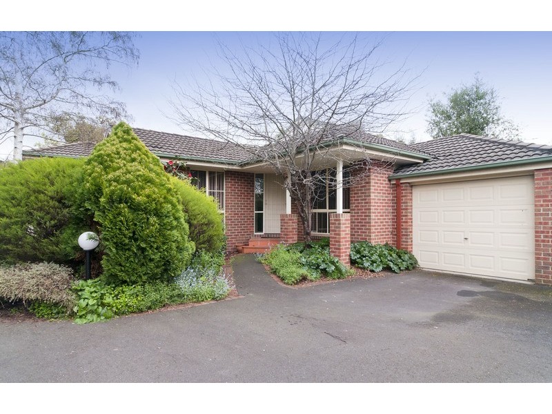 2/33 Vernon Street, Croydon VIC 3136