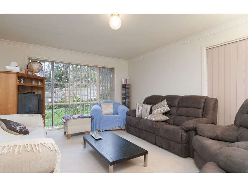 2/33 Vernon Street, Croydon VIC 3136