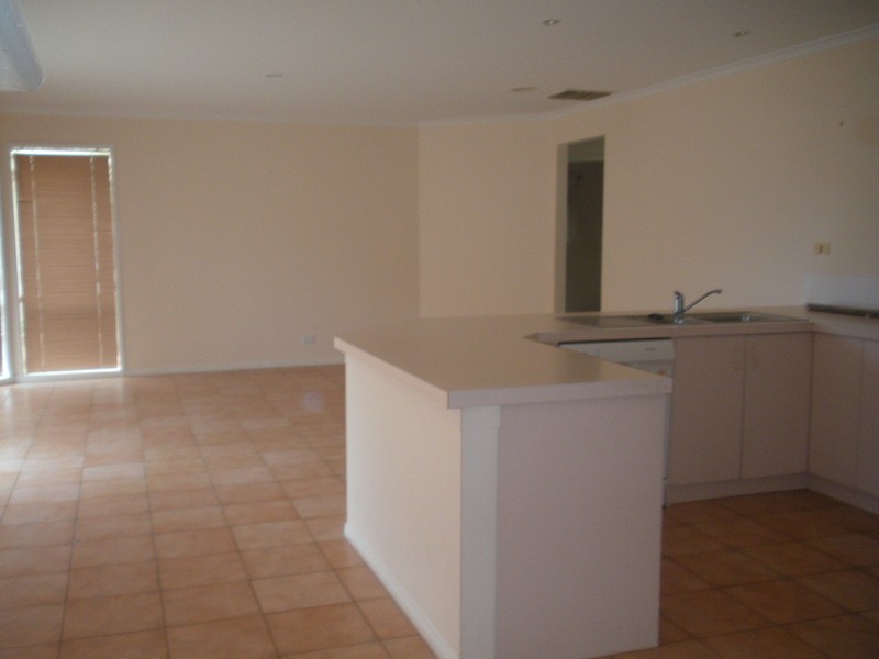 24 Glencoe Place, Lilydale VIC 3140