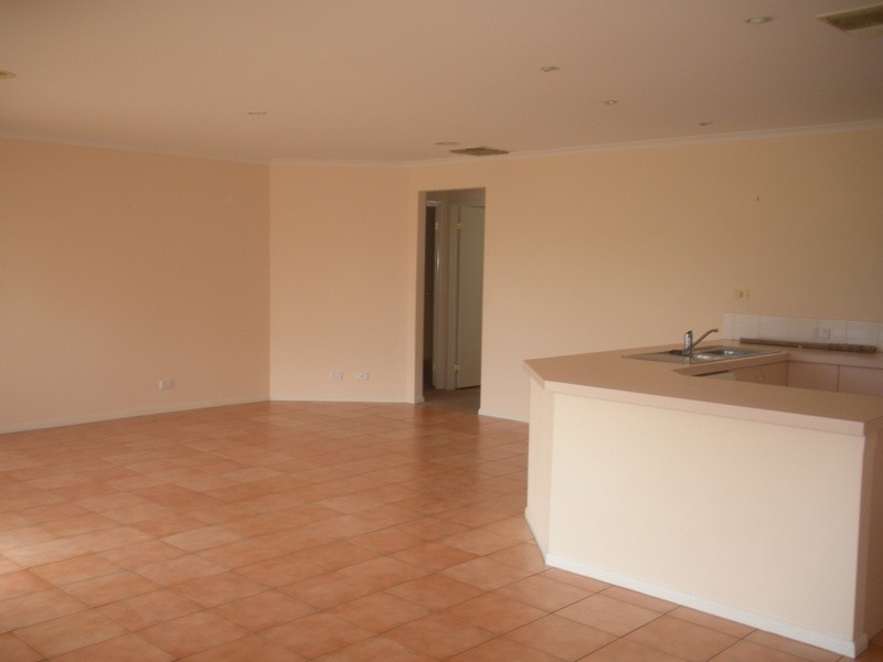 24 Glencoe Place, Lilydale VIC 3140