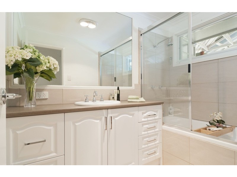 28 Connors Flat  Road, Wandin North VIC 3139