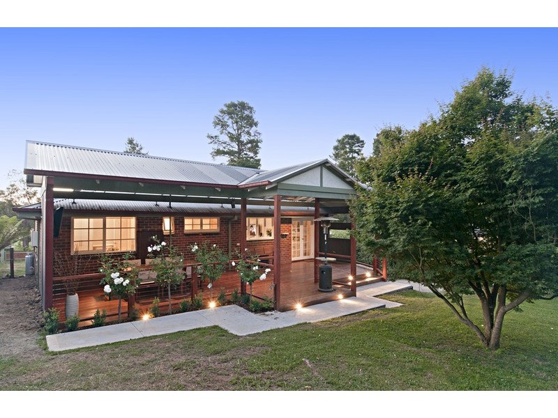 28 Connors Flat  Road, Wandin North VIC 3139