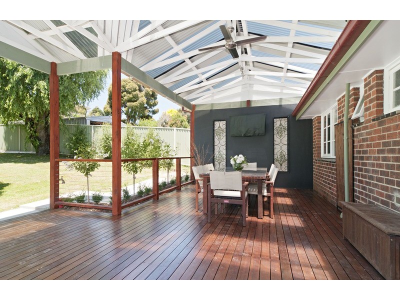 28 Connors Flat  Road, Wandin North VIC 3139