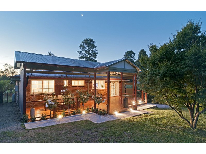 28 Connors Flat  Road, Wandin North VIC 3139