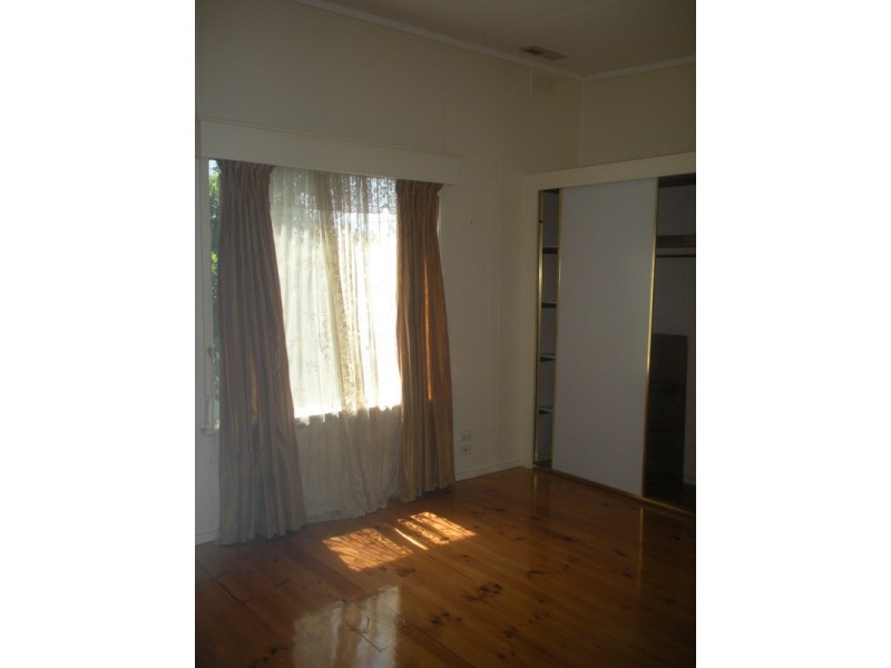 290 Swansea  Road, Lilydale VIC 3140