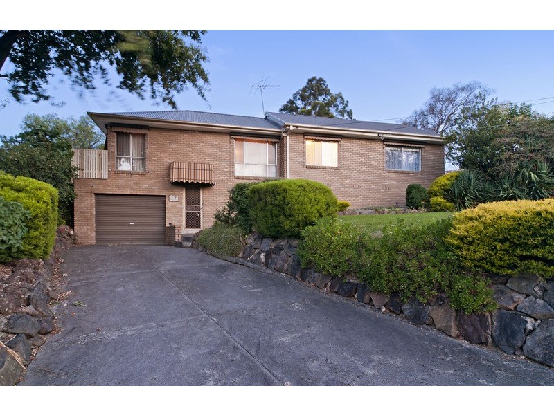 17 Albert Road, Lilydale VIC 3140