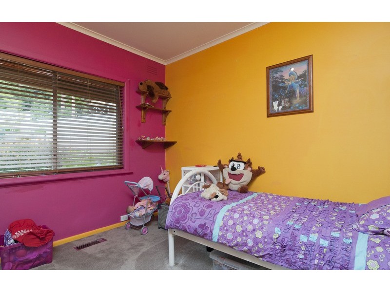 17 Albert Road, Lilydale VIC 3140