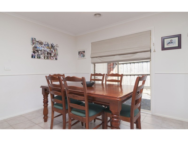 11 Pacific  Drive, Mooroolbark VIC 3138