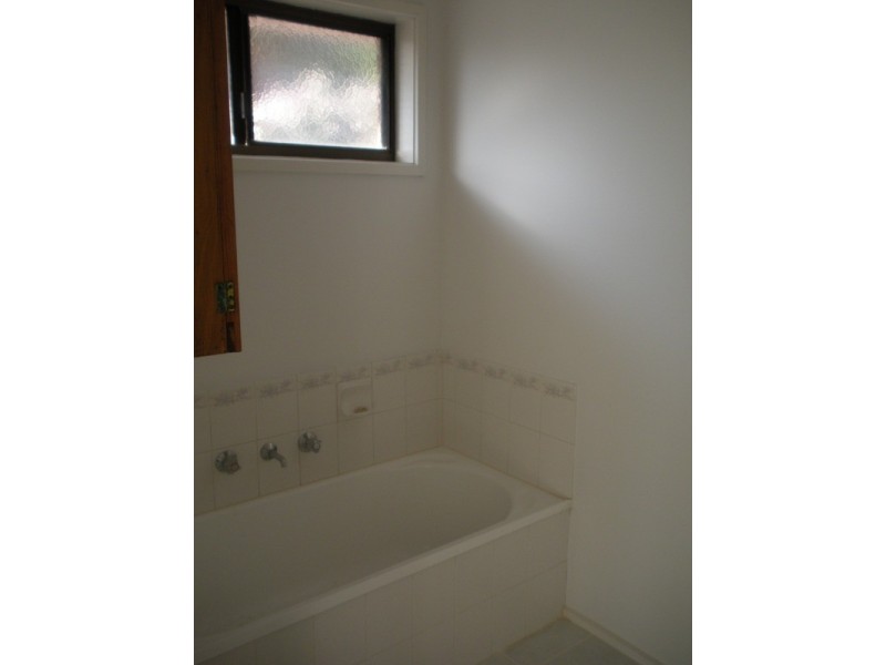 8 Rolaine Close, Lilydale VIC 3140