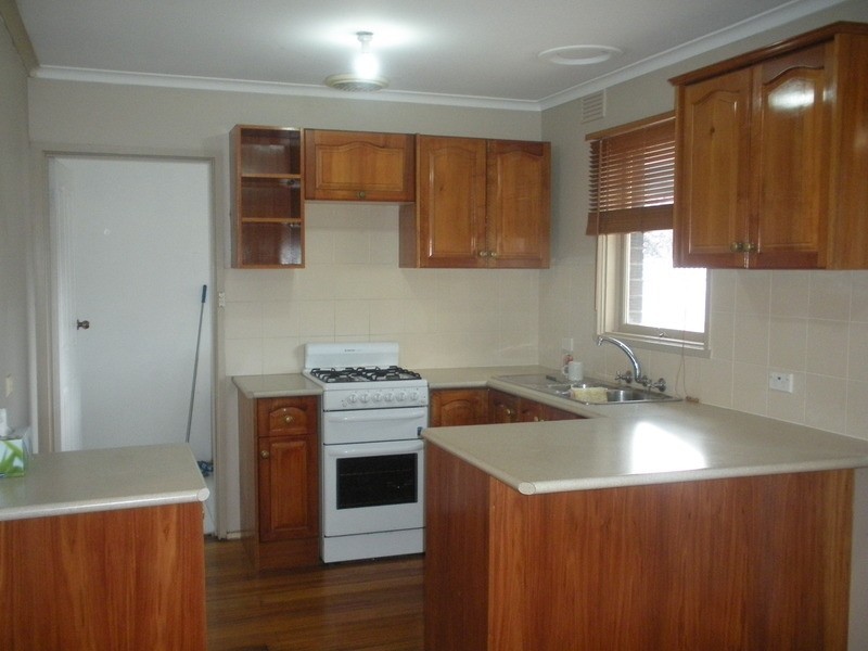 104 Lomond Avenue, Kilsyth VIC 3137