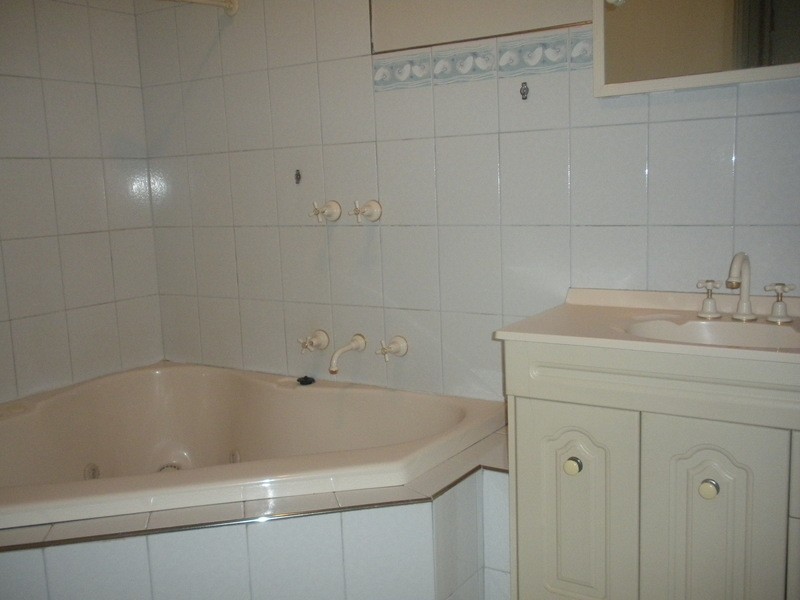 104 Lomond Avenue, Kilsyth VIC 3137