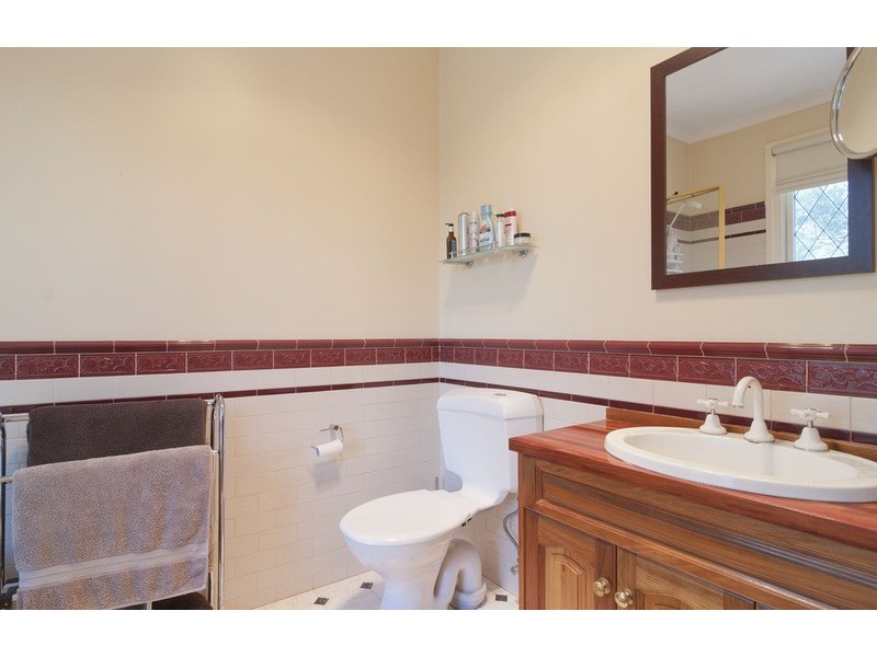 51 Bellara Drive, Mooroolbark VIC 3138