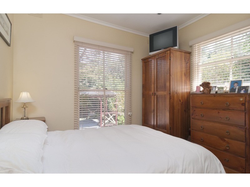 51 Bellara Drive, Mooroolbark VIC 3138