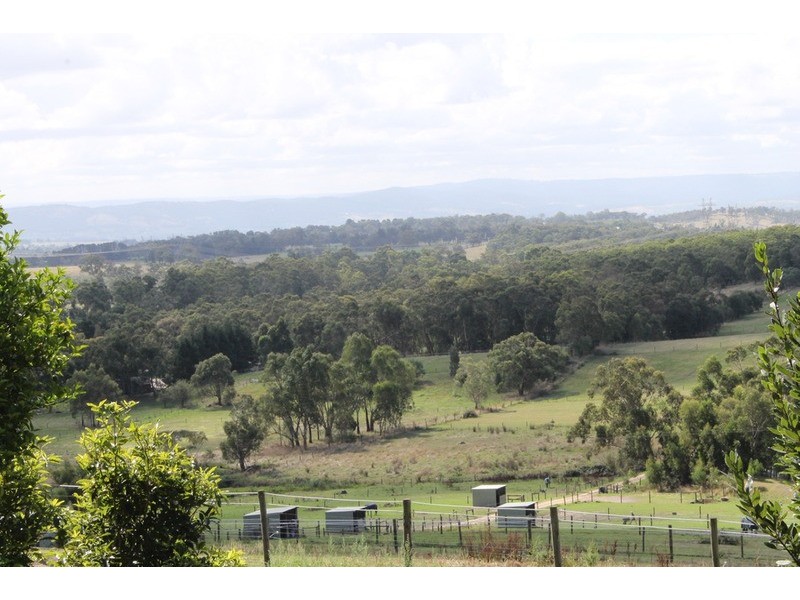 205 Victoria Road, Wandin North VIC 3139