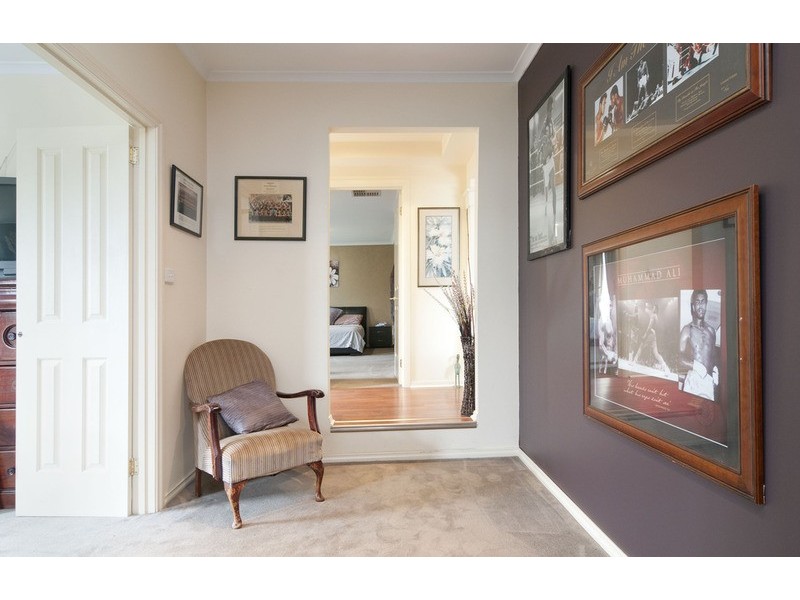 8 Kyra  Close, Lilydale VIC 3140