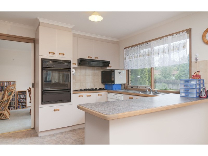 10 The Gateway, Croydon South VIC 3136