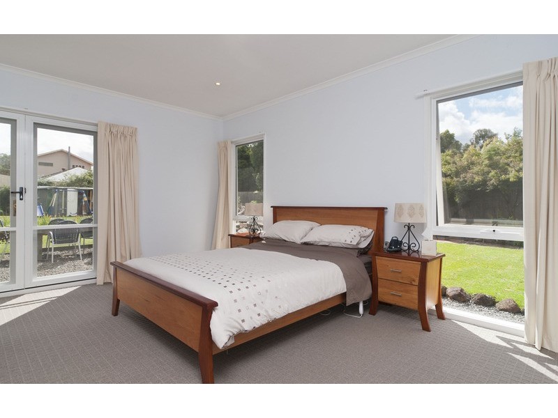 49 Morokai Grove, Lilydale VIC 3140