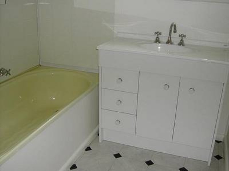 16 Dianne Crescent, Mooroolbark VIC 3138