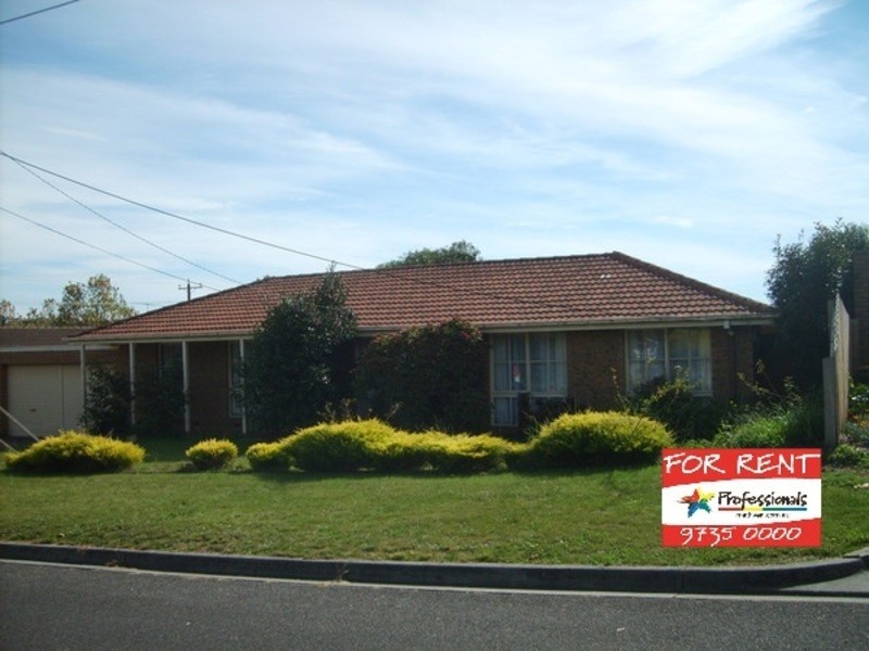 61 Vista Drive, Chirnside Park VIC 3116