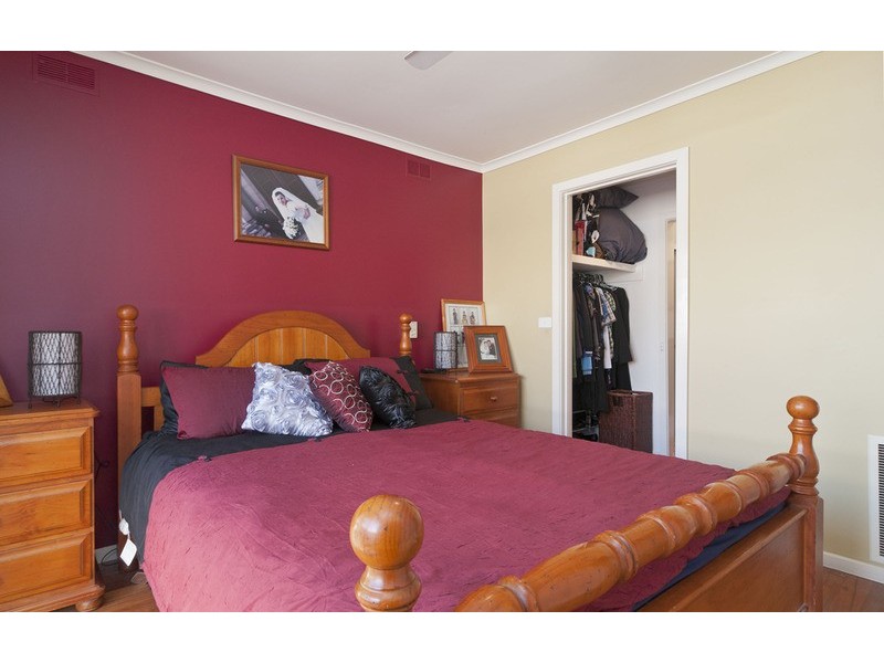 3 Hamilton Close, Kilsyth VIC 3137