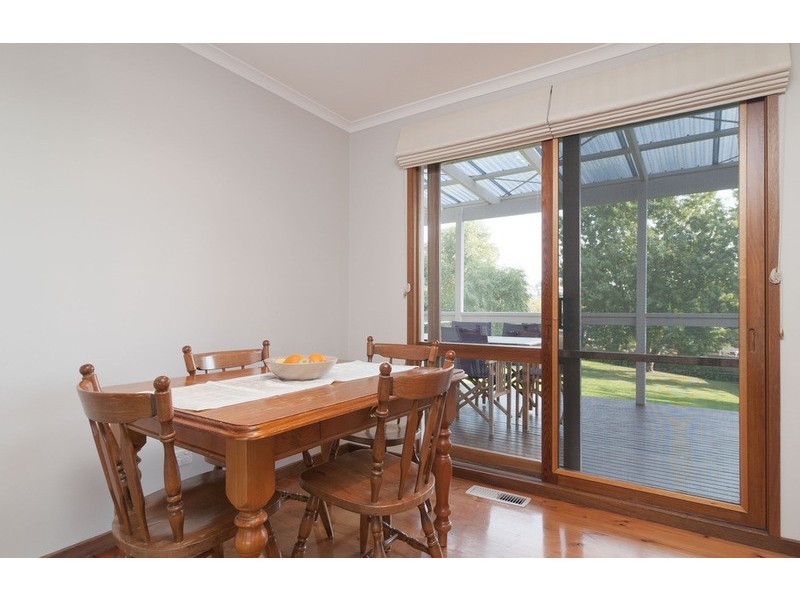 8 Morris Court, Wandin North VIC 3139