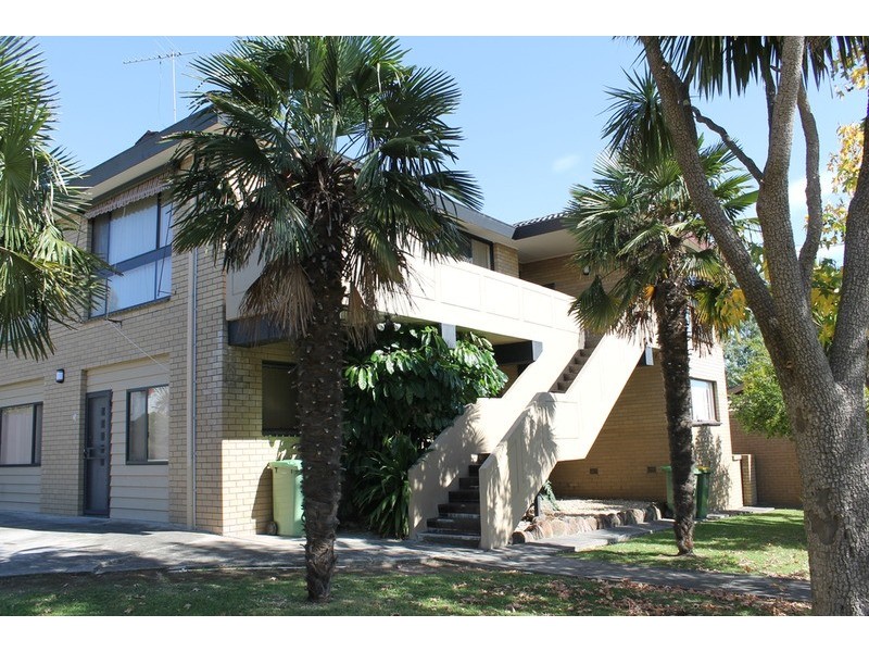 2 Bowen Road, Lilydale VIC 3140