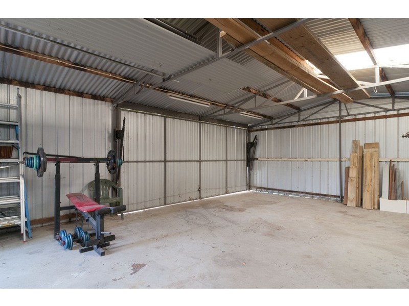 94 Landscape  Drive, Mooroolbark VIC 3138