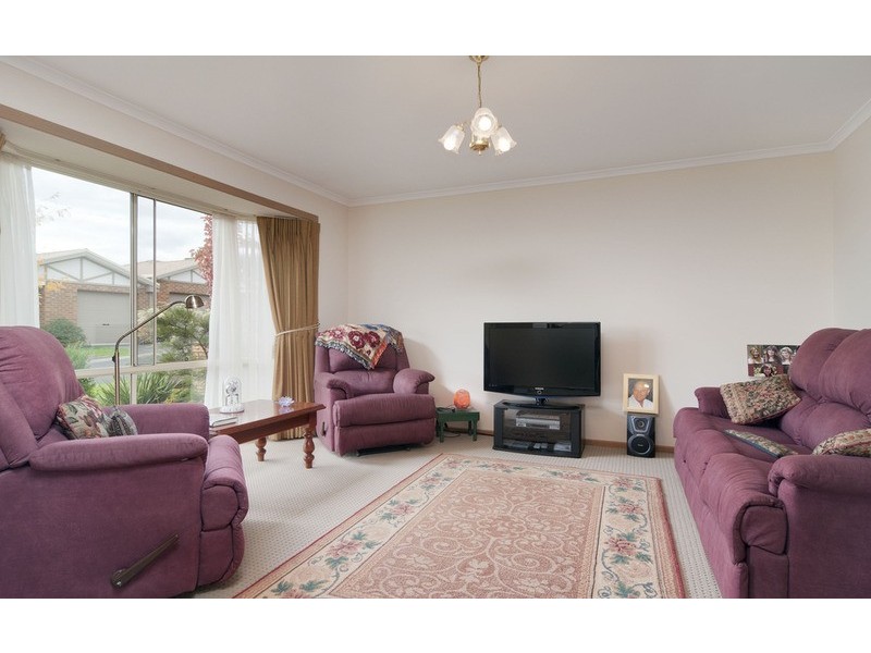 135 Tudor Village, Lilydale VIC 3140