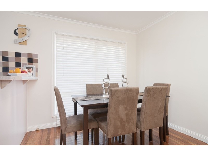 15 Kalimna Street, Mooroolbark VIC 3138