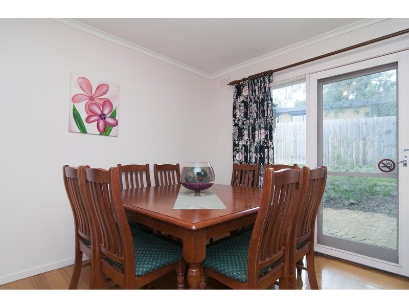 92 Lomond Avenue, Kilsyth VIC 3137