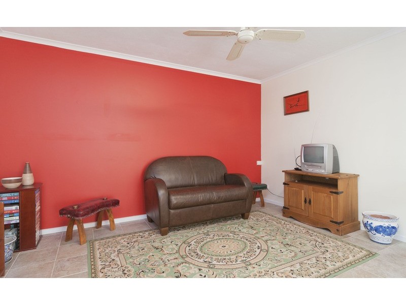 25 St James  Avenue, Montrose VIC 3765