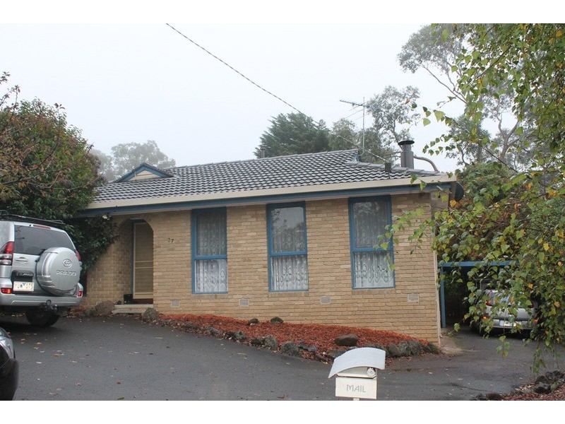 27 Bailey Road, Mount Evelyn VIC 3796
