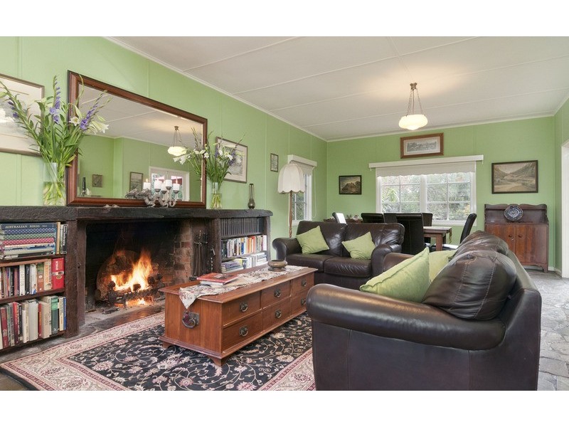 86 Pembroke Road, Mooroolbark VIC 3138