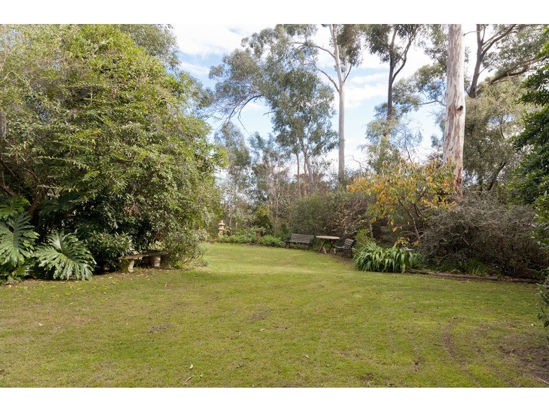 86 Pembroke Road, Mooroolbark VIC 3138