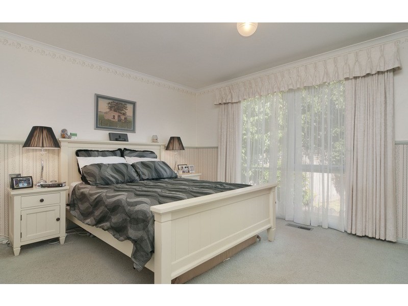 6 Melody Close, Lilydale VIC 3140