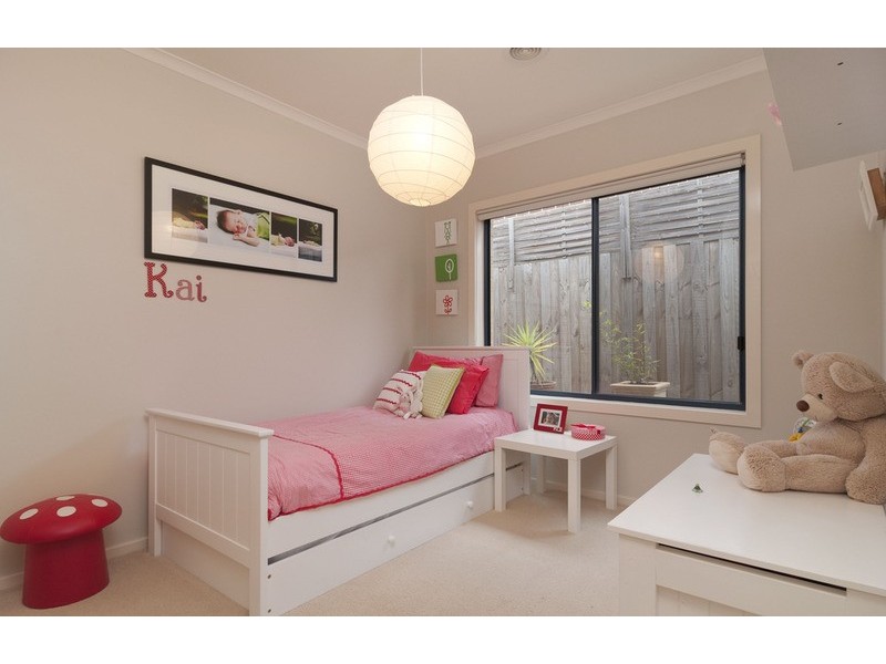 4 Hill View Rise, Mooroolbark VIC 3138