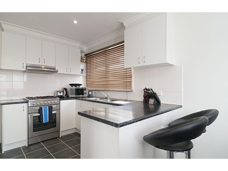 1/27 Bellara  Drive, Mooroolbark VIC 3138