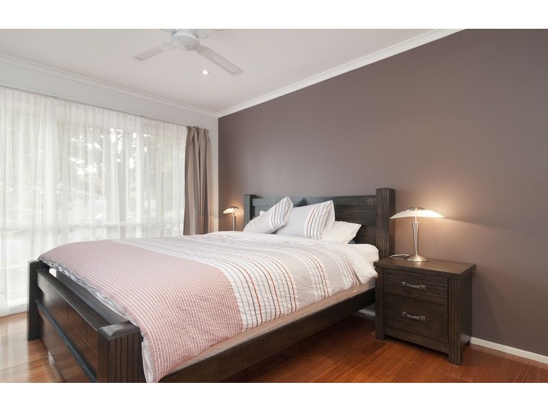 1/27 Bellara  Drive, Mooroolbark VIC 3138