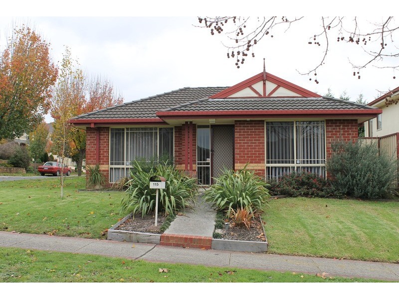 115 Billanook Way, Chirnside Park VIC 3116