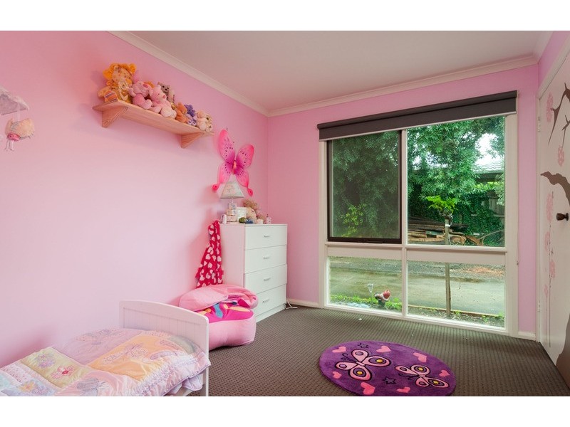 16 Shadowplay Road, Mooroolbark VIC 3138