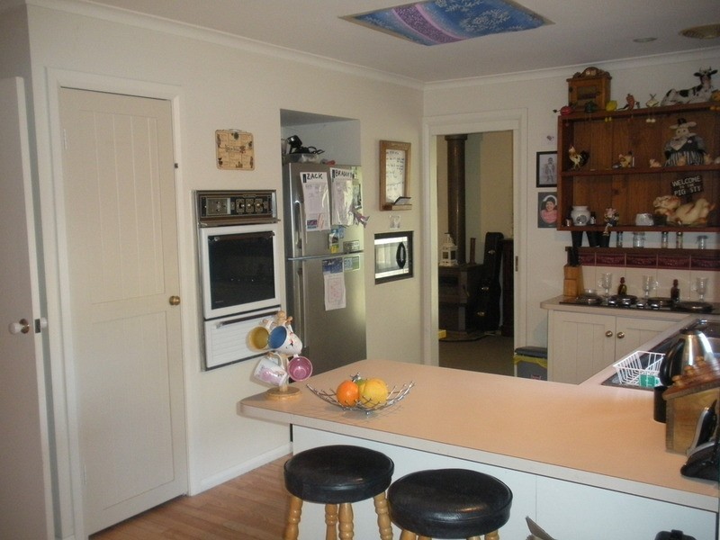 16 Shadowplay Road, Mooroolbark VIC 3138