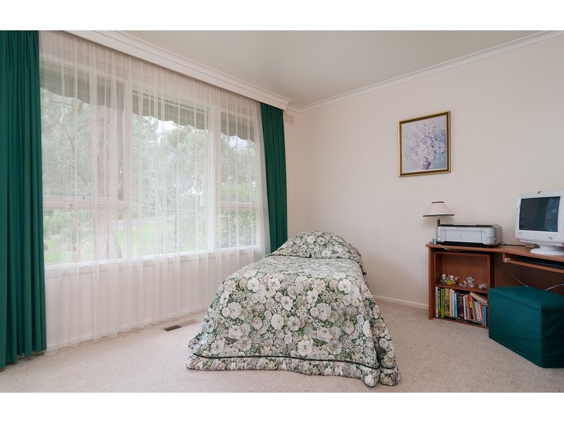 26 Wattle Valley  Road, Mitcham VIC 3132